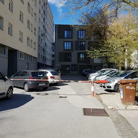 Lejlighed Central & Elegant/free Parking Ljubljana